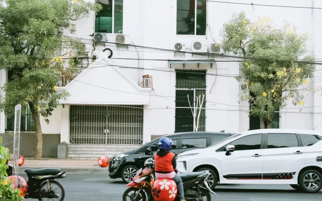 EO Surabaya vs Panitia Internal: Mana yang Lebih Efisien untuk Acara Besar?