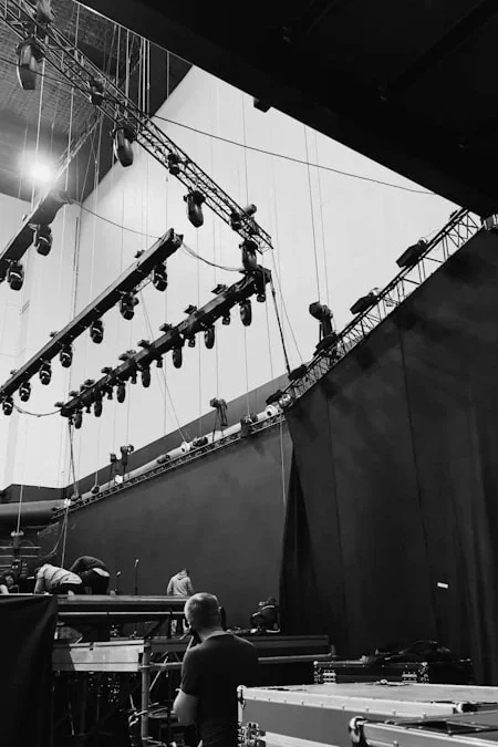 Panggung Rigging vs Panggung Modular: Apa Bedanya dan Mana yang Lebih Baik?